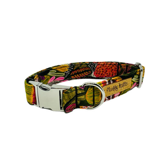 The 'Green Bush Banksia Flowers' Collar - Fluffy Tales